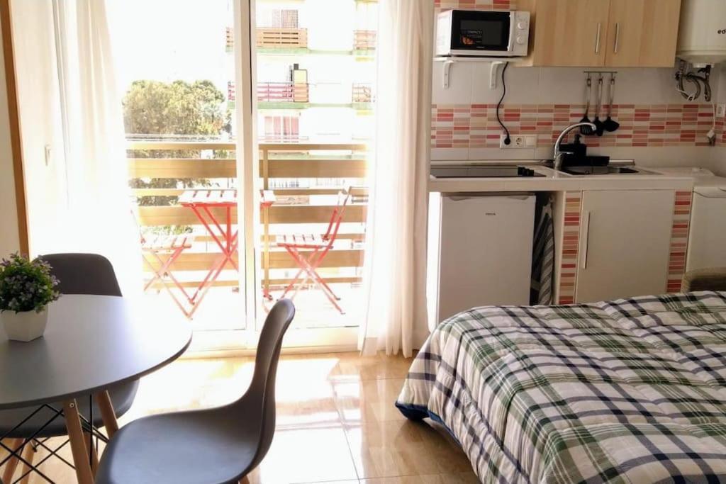 Estudio Con Vista Al Mar A 200 Mts De La Playa Benalmádena Buitenkant foto