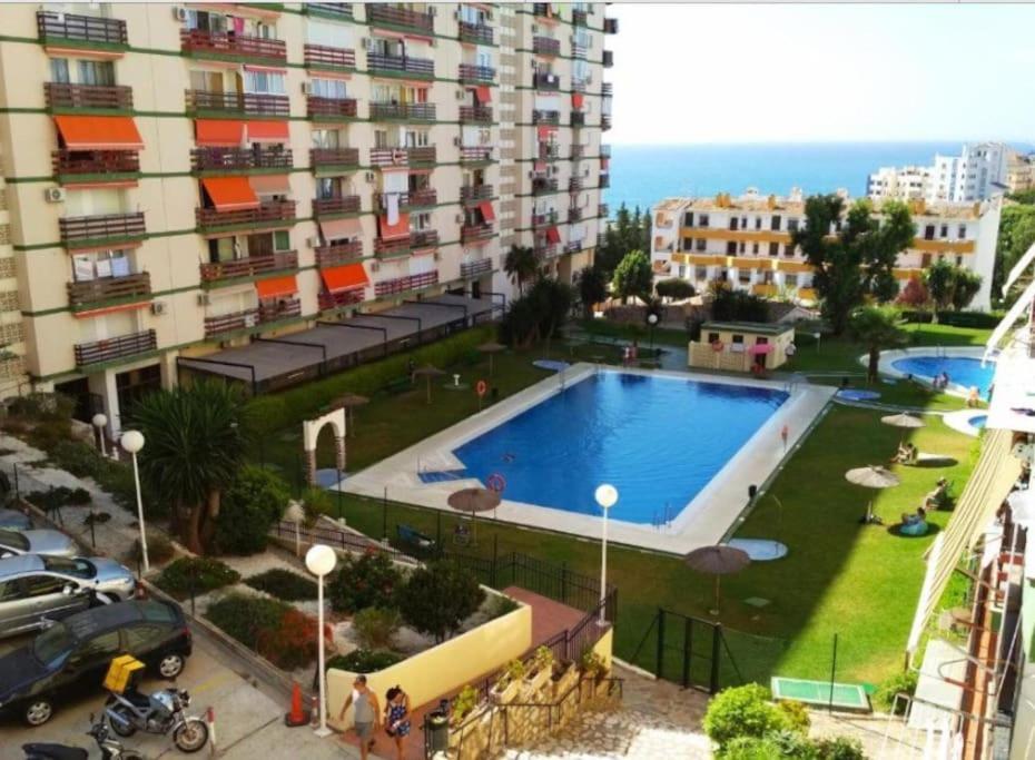 Estudio Con Vista Al Mar A 200 Mts De La Playa Benalmádena Buitenkant foto